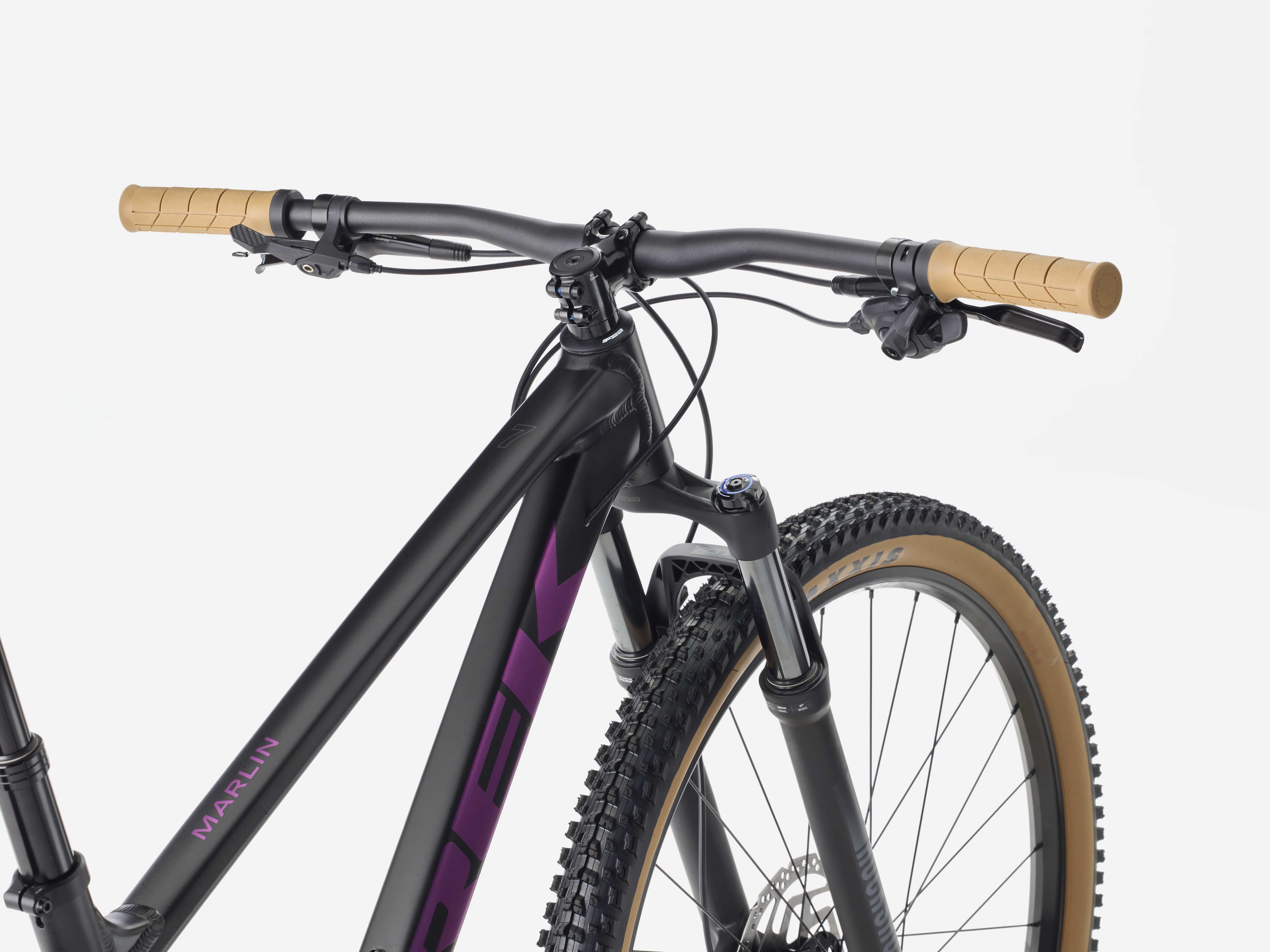 Trek Marlin 7 Gen 3 - Matte Dark Web/Clear Gloss - alternate
