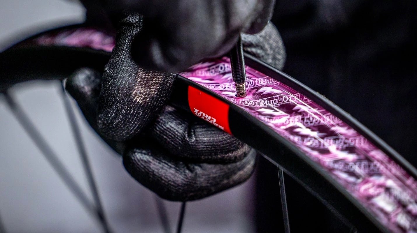 Muc off Kit Ultimate Tubeless Setup - image 3