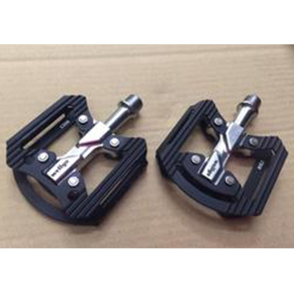 Wellgo C-306 CNC Aluminium Flat Pedal-Black/Silver - image 2